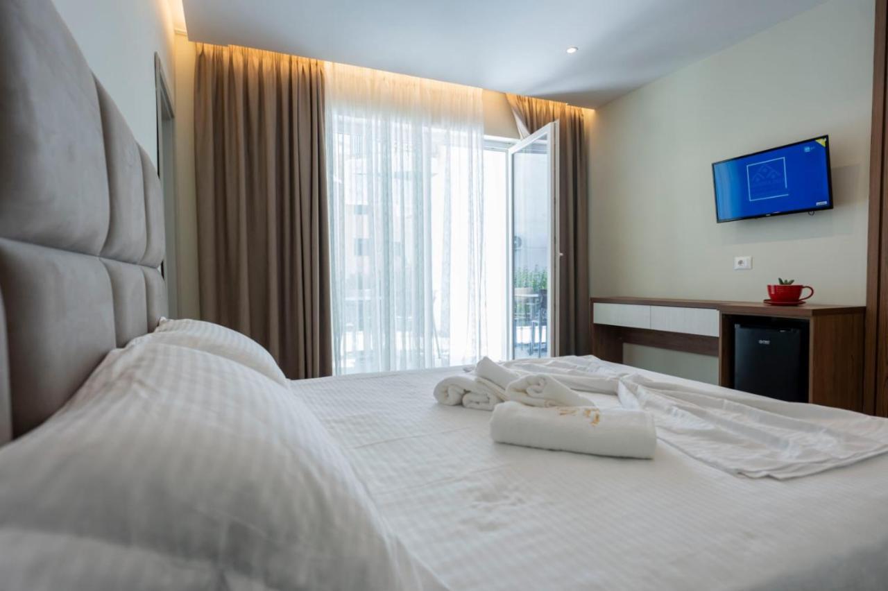 Hotel Miami Beach Golem (Tirana) Exterior foto