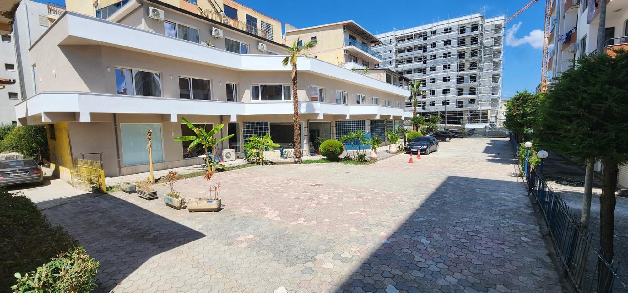 Hotel Miami Beach Golem (Tirana) Exterior foto