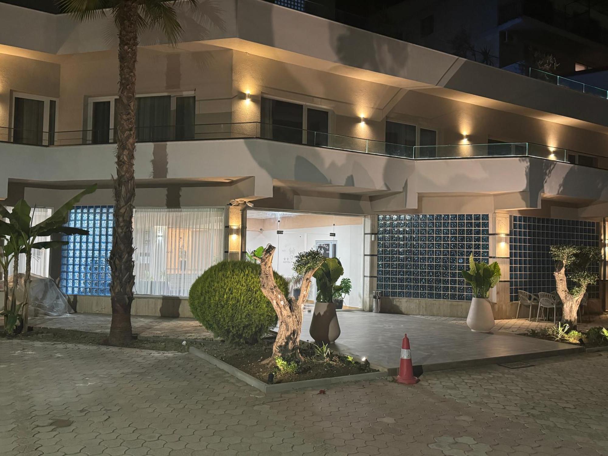 Hotel Miami Beach Golem (Tirana) Exterior foto